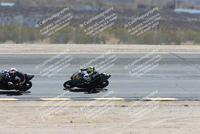 media/Apr-20-2025-CVMA (Sun) [[39090e8767]]/Race 11-500-350 Supersport (Holeshot)/